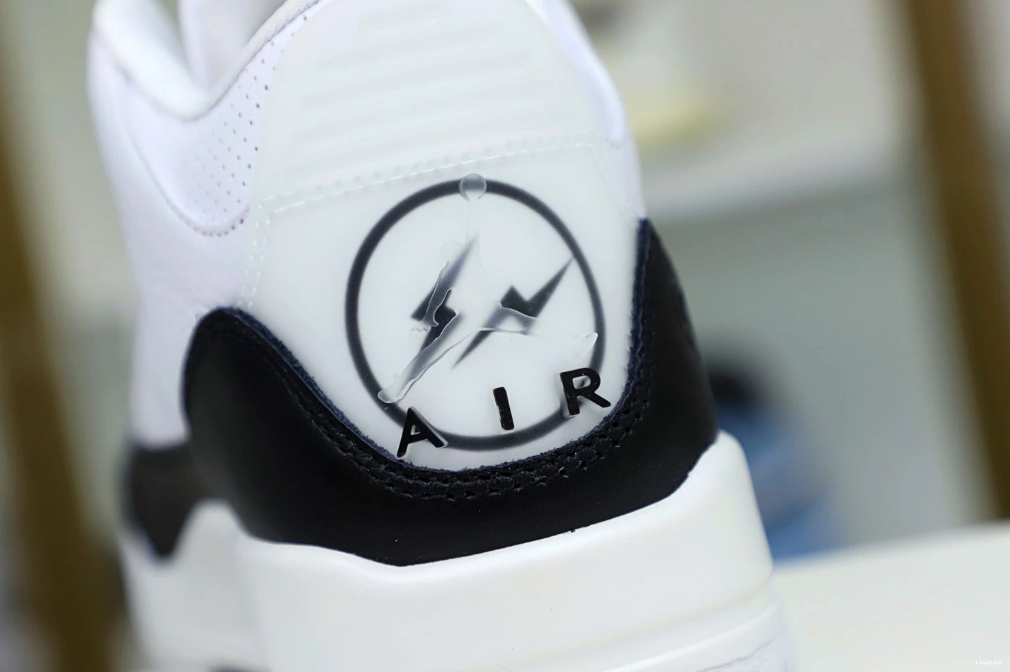 RETRO AIR 'WHITE' X DESIGN 3 JORDAN FRAGMENT SP 0204
